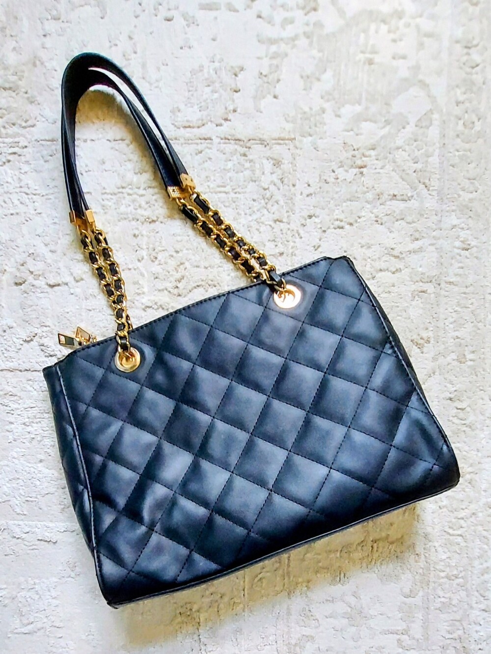 Madison West Classic Quilted Black Handbag with Gold Chain Handles EUC